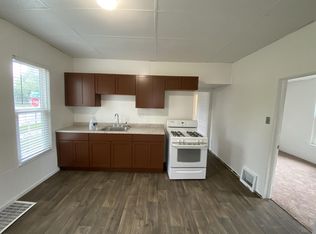 1510 Godfrey Ave SW, Wyoming, MI 49509