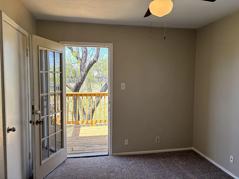 9902 Roxanna Dr #D — Photo 12
