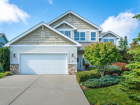 4th image of 502 S Shelley Ln