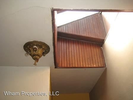 2nd image of 2456 W McMicken Ave #2