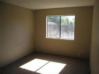 2nd image of 128 Muir Cir