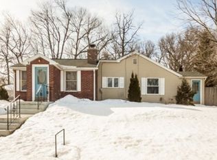 61 Nelson St, East Longmeadow, MA 01028