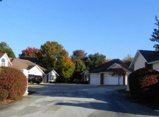 3051 E Ridgeview St, SPRINGFIELD, MO 65804