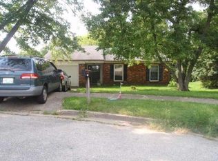 3809 Gar Ct, Lexington, KY 40517