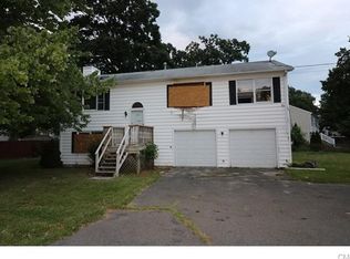 775 Ryon St, Bridgeport, CT 06606