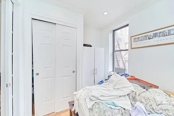 Rented by Living New York | media 12