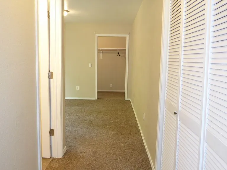 9236 Emily Way — Photo 16