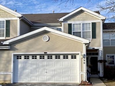 2290 W Bentley Ln, Round Lake, IL, 60073