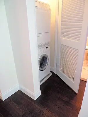 Rented by essential NEW YORK Real Estate | media 10