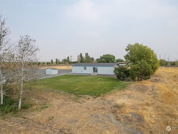 3rd image of 10492 Road A NW