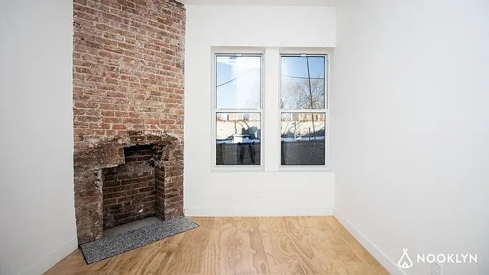 Rented by Nooklyn NYC LLC | media 25