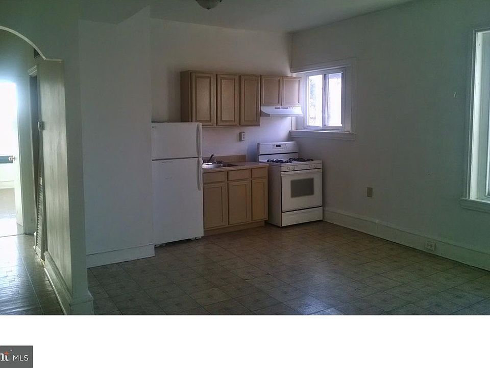 1st image of 3214 W Diamond St