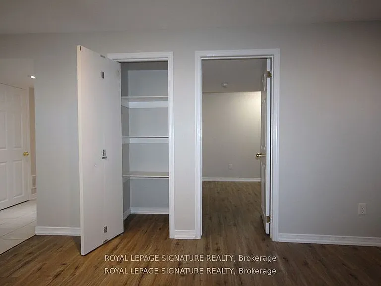 70 Penbridge Cir #LOWER — Photo 16