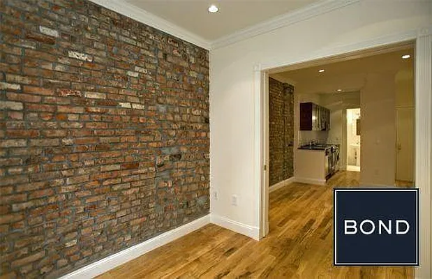 Rented by Bond New York | media 9