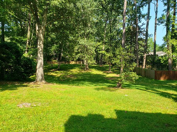 4th image of 111 Kensington Pl