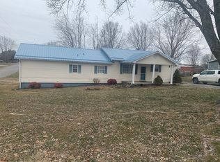 227 Berry Ridge Rd, Jonesborough, TN 37659