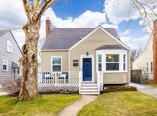 1326 Oxford Rd, Berkley, MI 48072