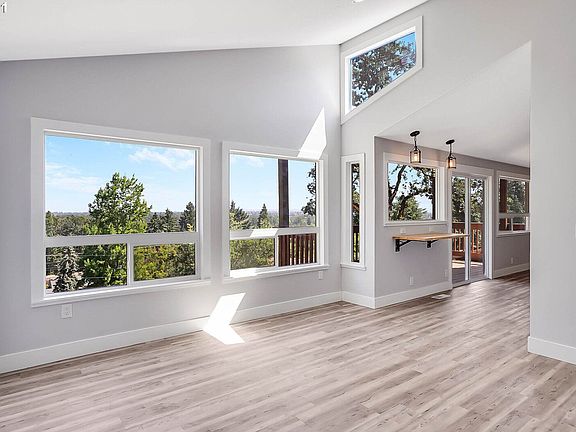 5th image of 1450 Beaumount Dr NW
