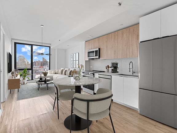 3rd image of 300 W 136th St #8G