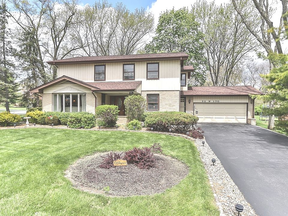 1st image of 22W170 Hillcrest Ter