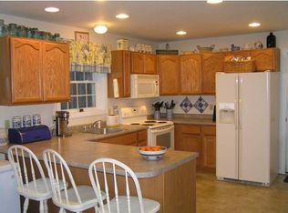79 Tabor Cir, Albany, NH 03818