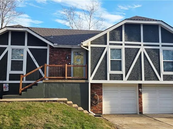 19113 E 14th St N, Independence, MO 64056