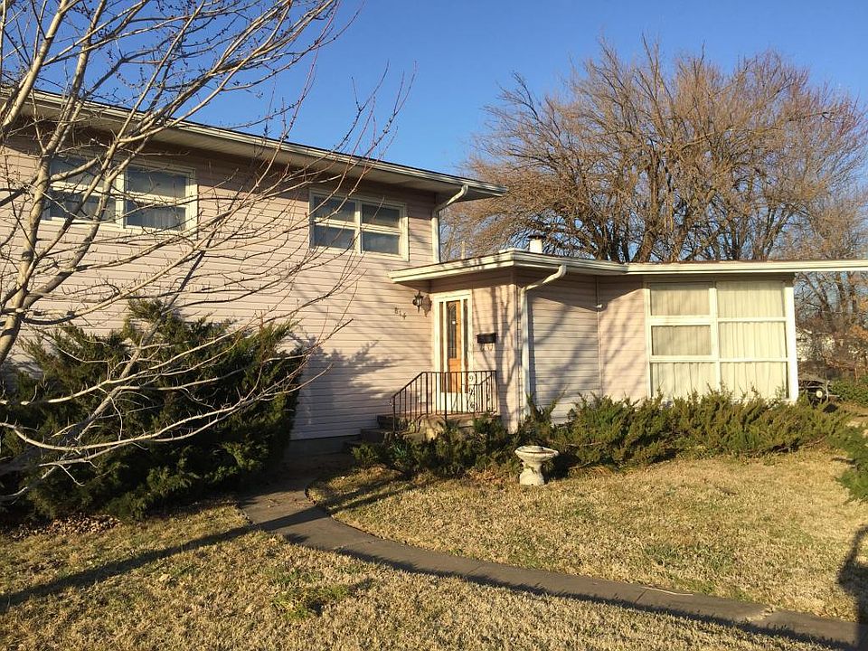 1st image of 814 W Central Ave
