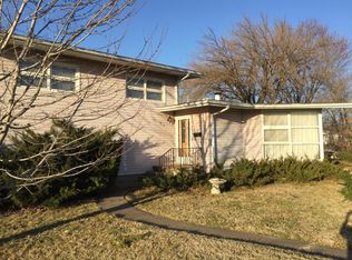 814 W Central Ave, Miami, OK 74354