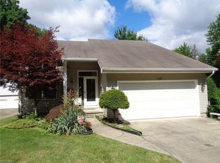 832 N Bentley Ave, Niles, OH
