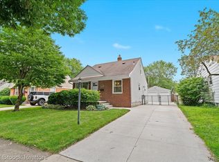 2120 Kalama Ave, Royal Oak, MI 48067
