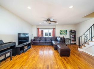 19 E 21st St APT L, Bayonne, NJ 07002