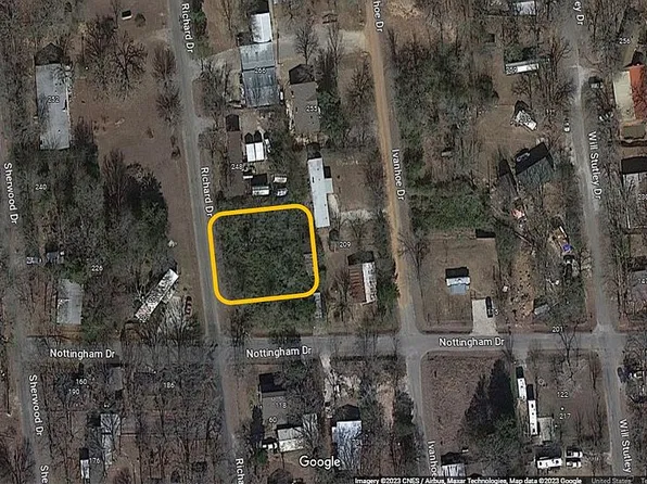 1 Richard Dr, Gordonville, TX 76245