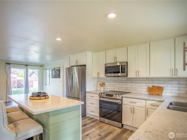 6006 16th Avenue SE, Lacey, WA 98503