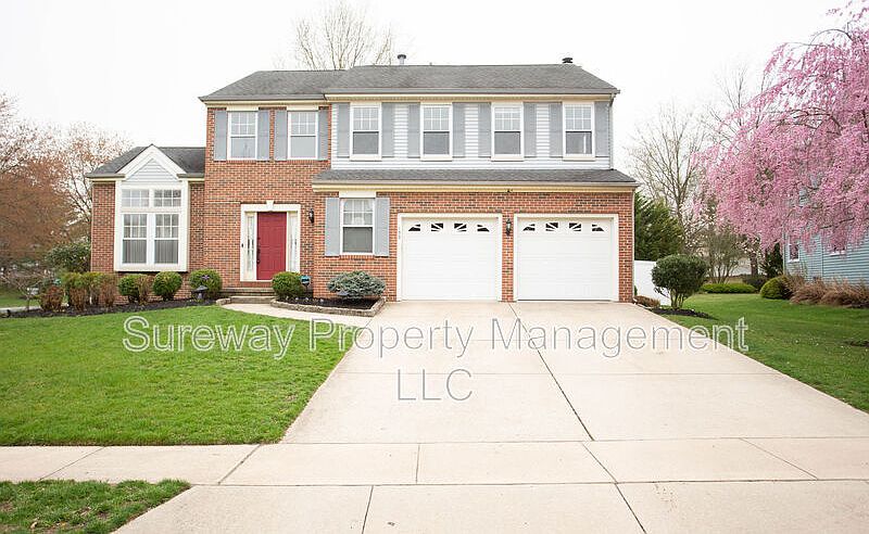 1st image of 133 W Dominion Dr