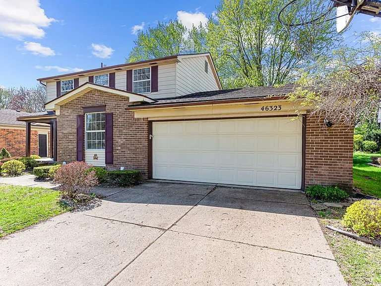 46323 Gainsborough Dr — Photo 3