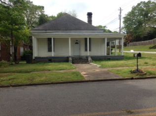 219 W 3rd St, Manchester, GA 31816