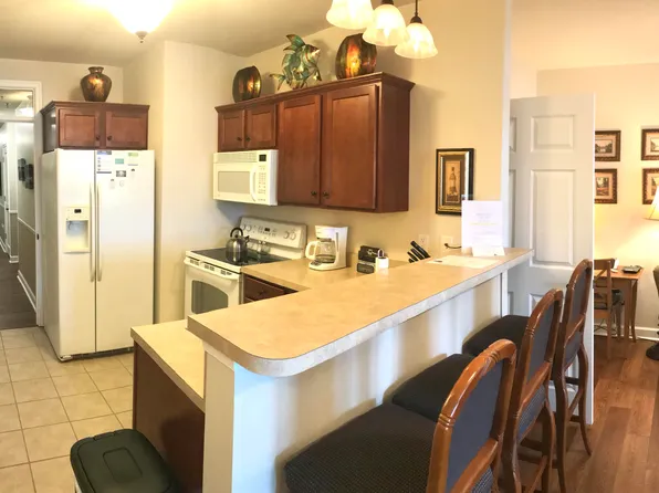 1273 Graves Harbor Trl #326, Huddleston, VA 24104