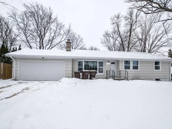 3709 W 102nd St, Bloomington, MN 55431