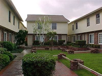 2nd image of 10065 De Soto Ave Unit 104
