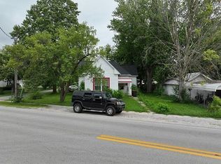 224 W Jackson St, Mulberry, IN 46058