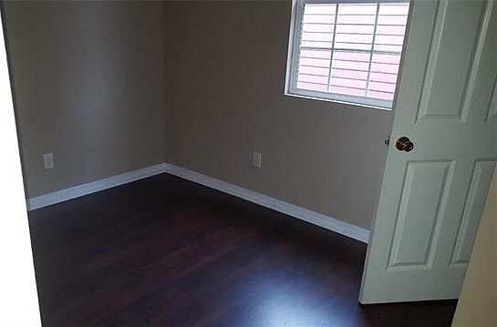 5th image of 2260 N Johnson St