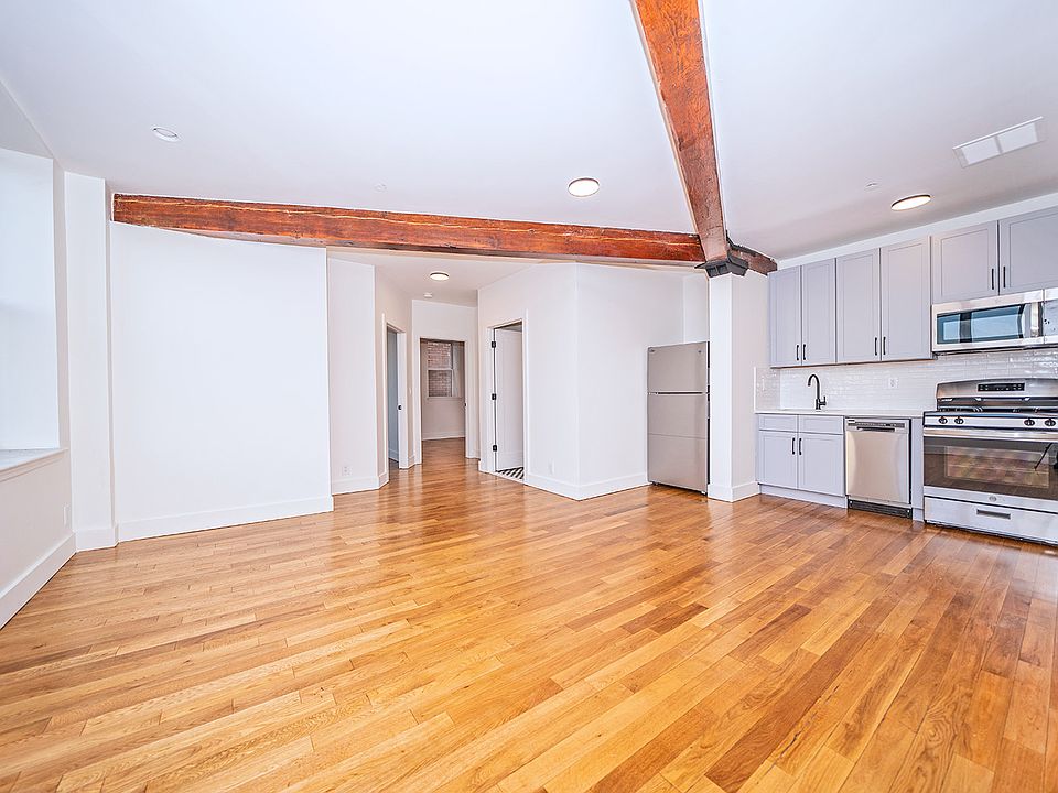 1st image of 470 Pulaski St #4A