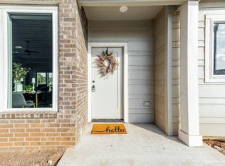 Porchlight at Auburn Hills, Wichita, KS 67235