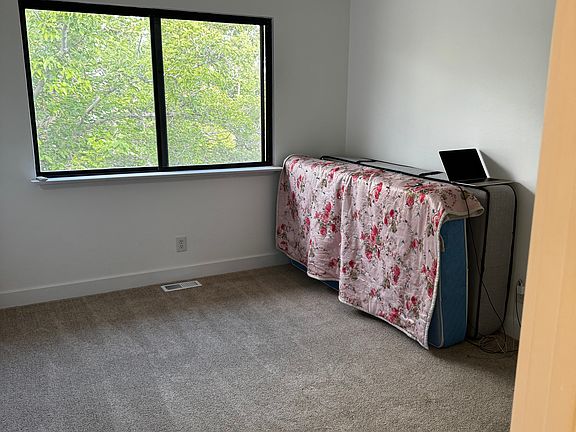 5th image of 3395 Barbara Cir