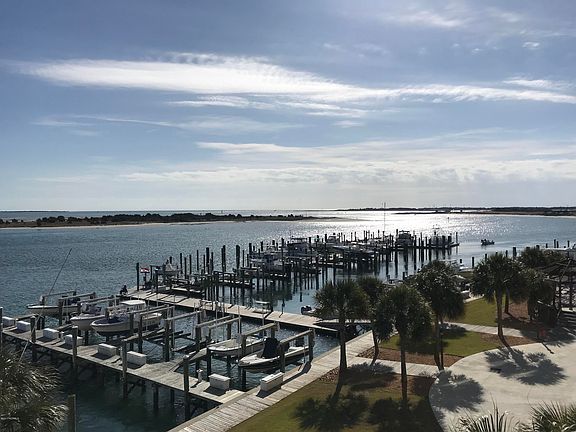 3rd image of 100 Olde Towne Yacht Club Road #309