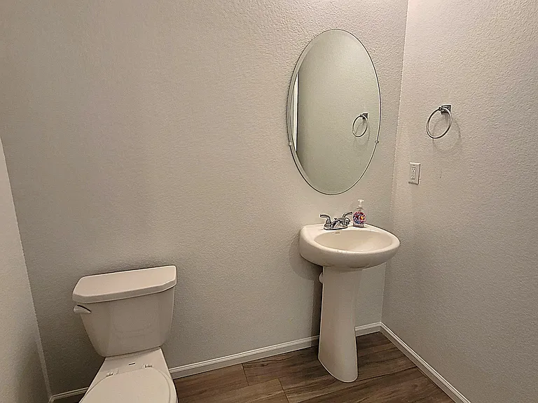 2510 Torino Way — Photo 6