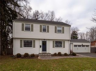 43 Crabapple Rd, West Hartford, CT 06117