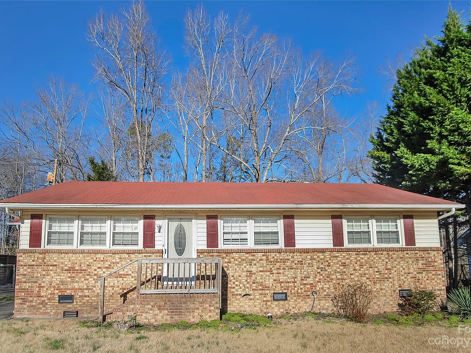 1st image of 125 Sunset Ln