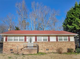 125 Sunset Ln, Bessemer City, NC