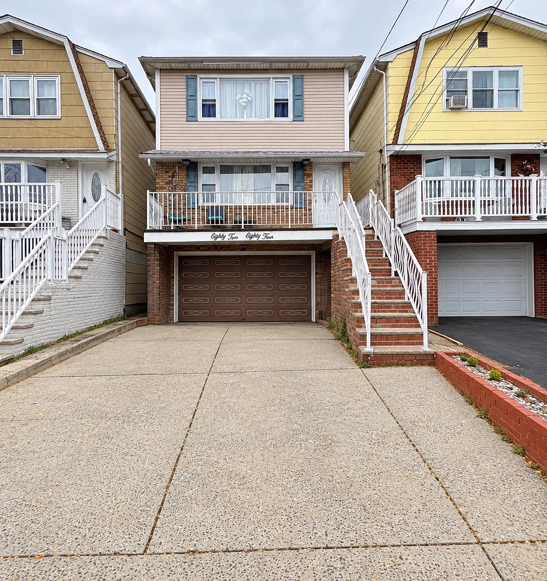 2 bed, $2,000 — Photo 1